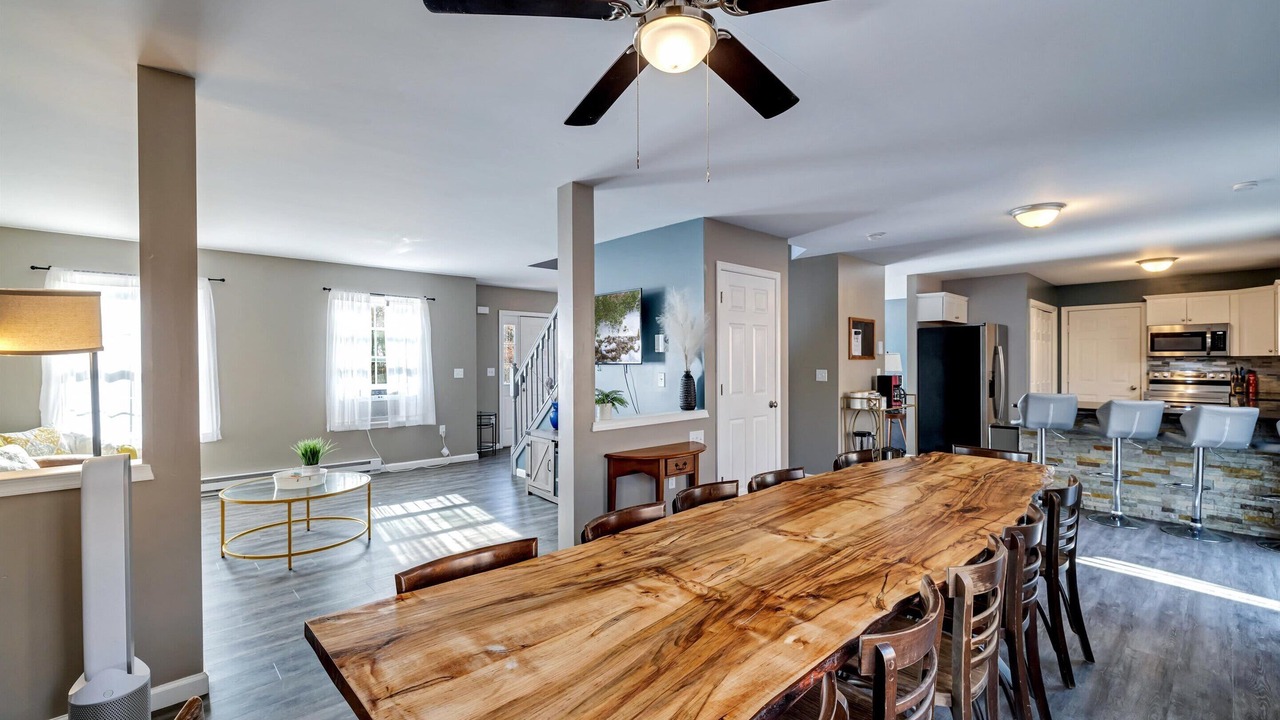 Photo of Bedroom in Mount Pocahontas