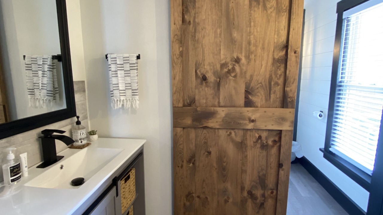 Photo of Bathroom in Minerva