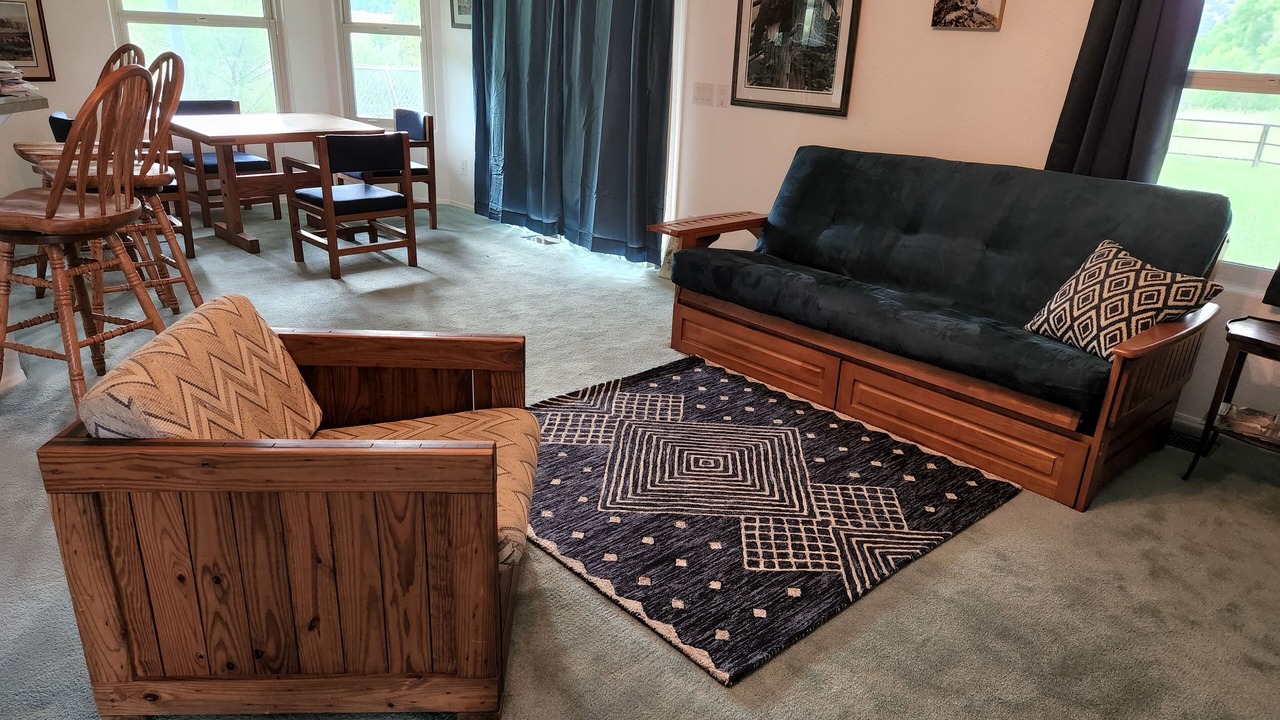 Photo of Livingroom in Mule Creek