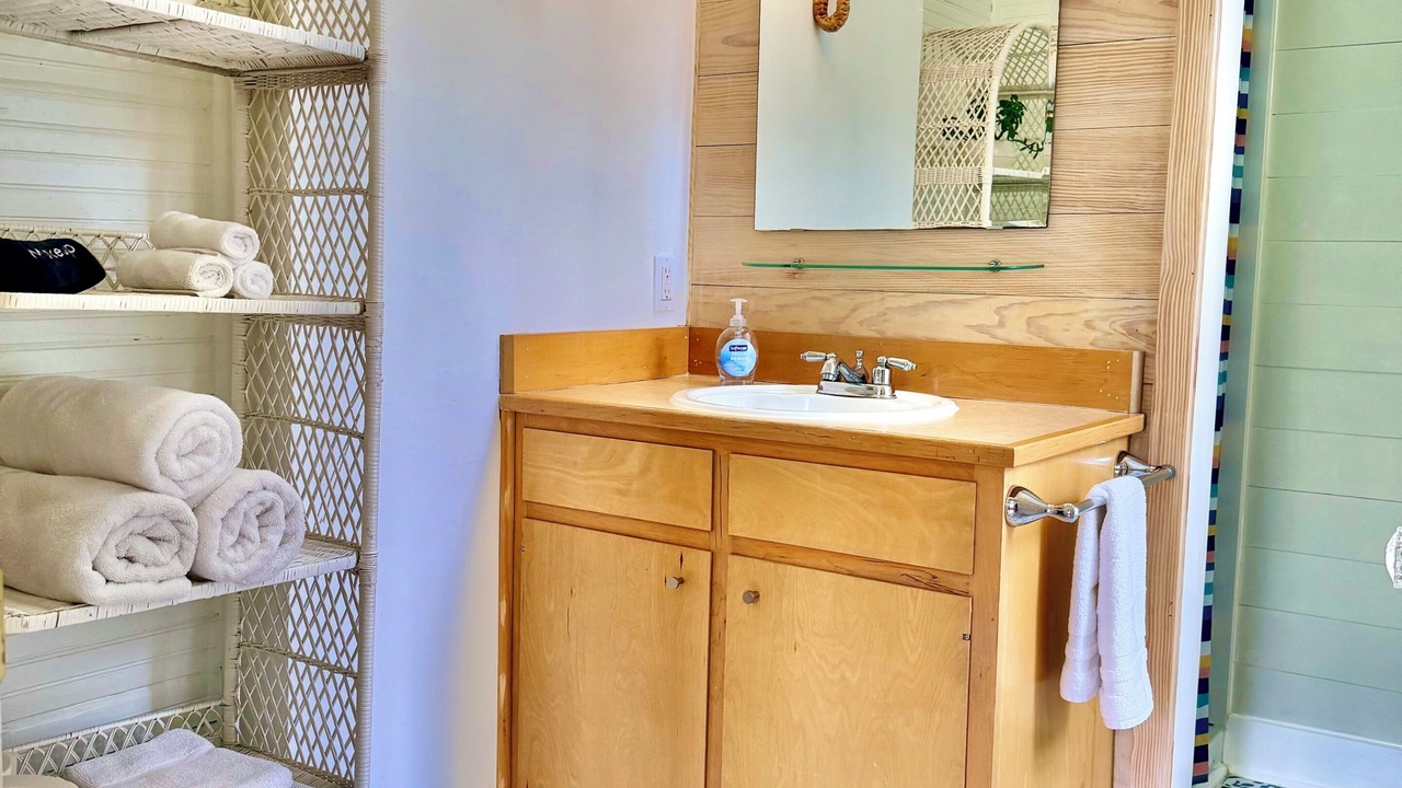 Photo of Bathroom in Beauregard Town Historic District
