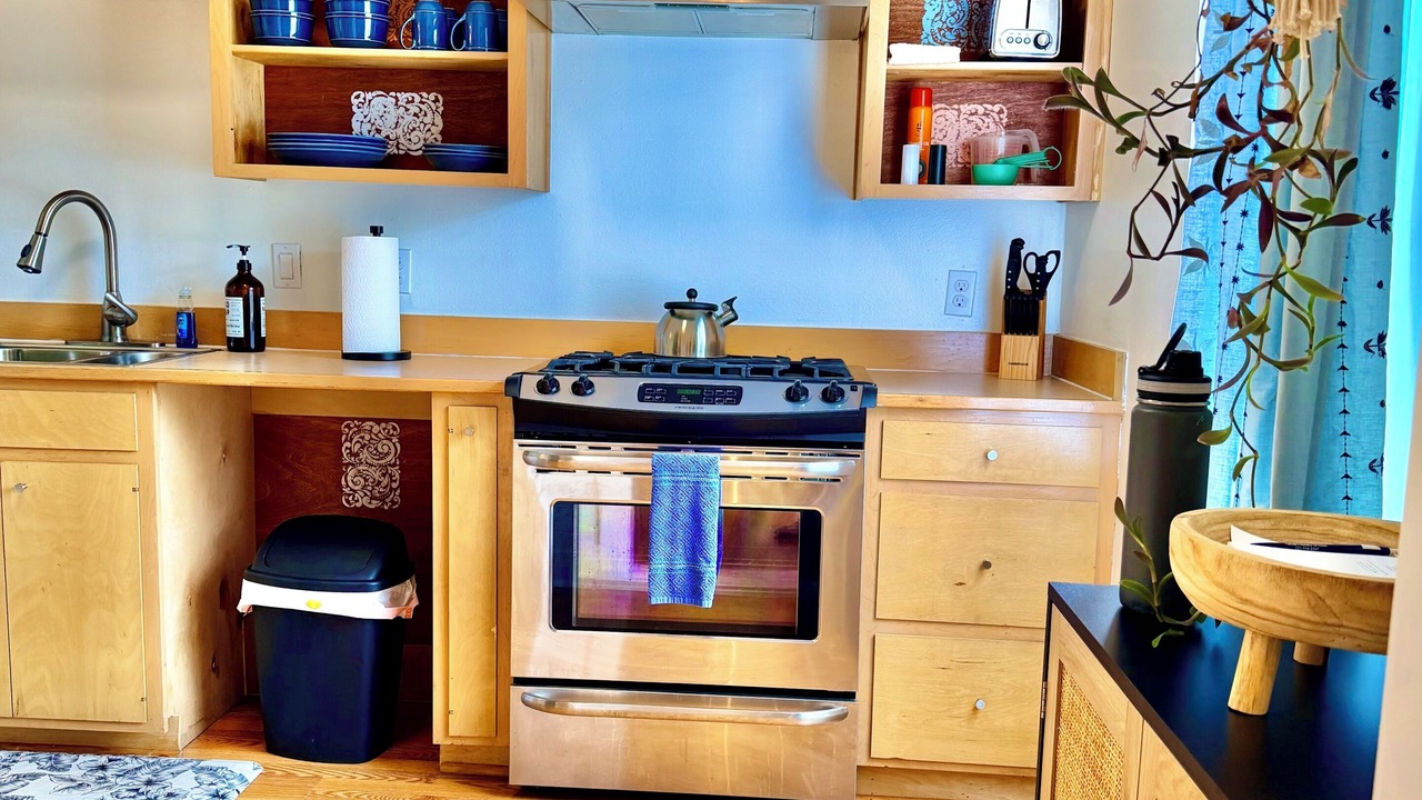 Photo of Kitchen in Beauregard Town Historic District