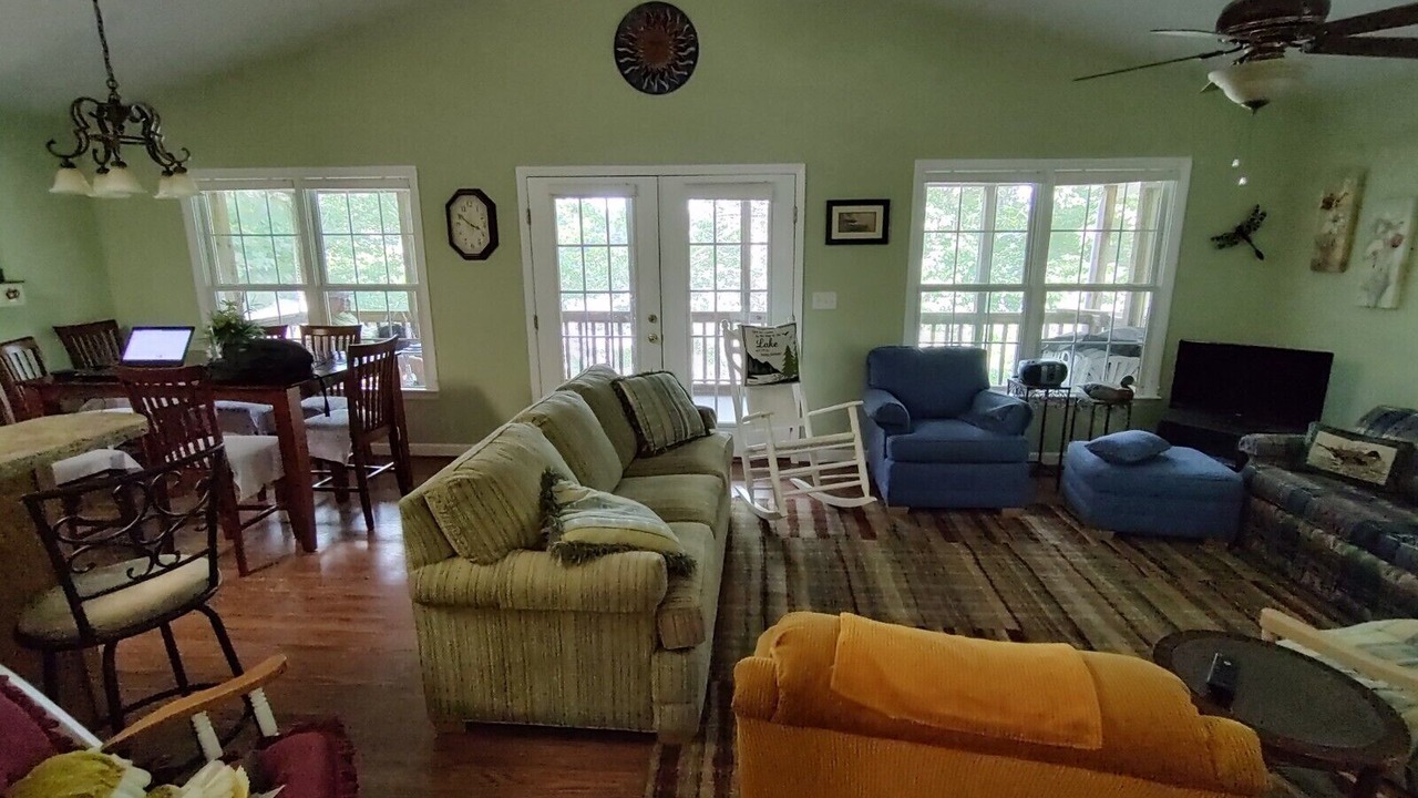 Photo of Livingroom in Leasburg