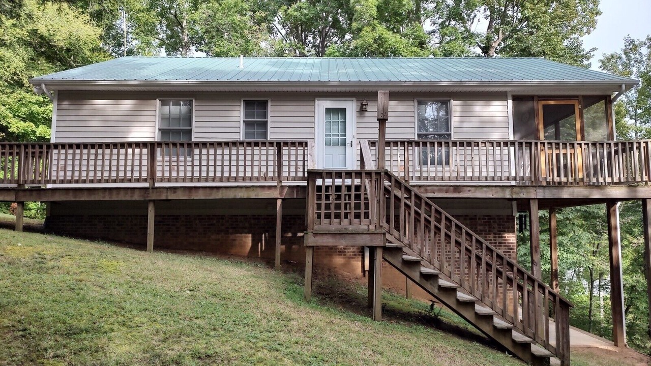 Photo of Outdoor in Leasburg
