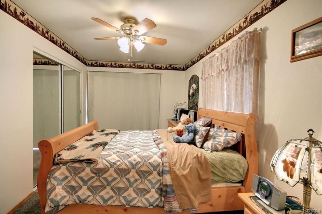 Photo of Bedroom in Summit Estates
