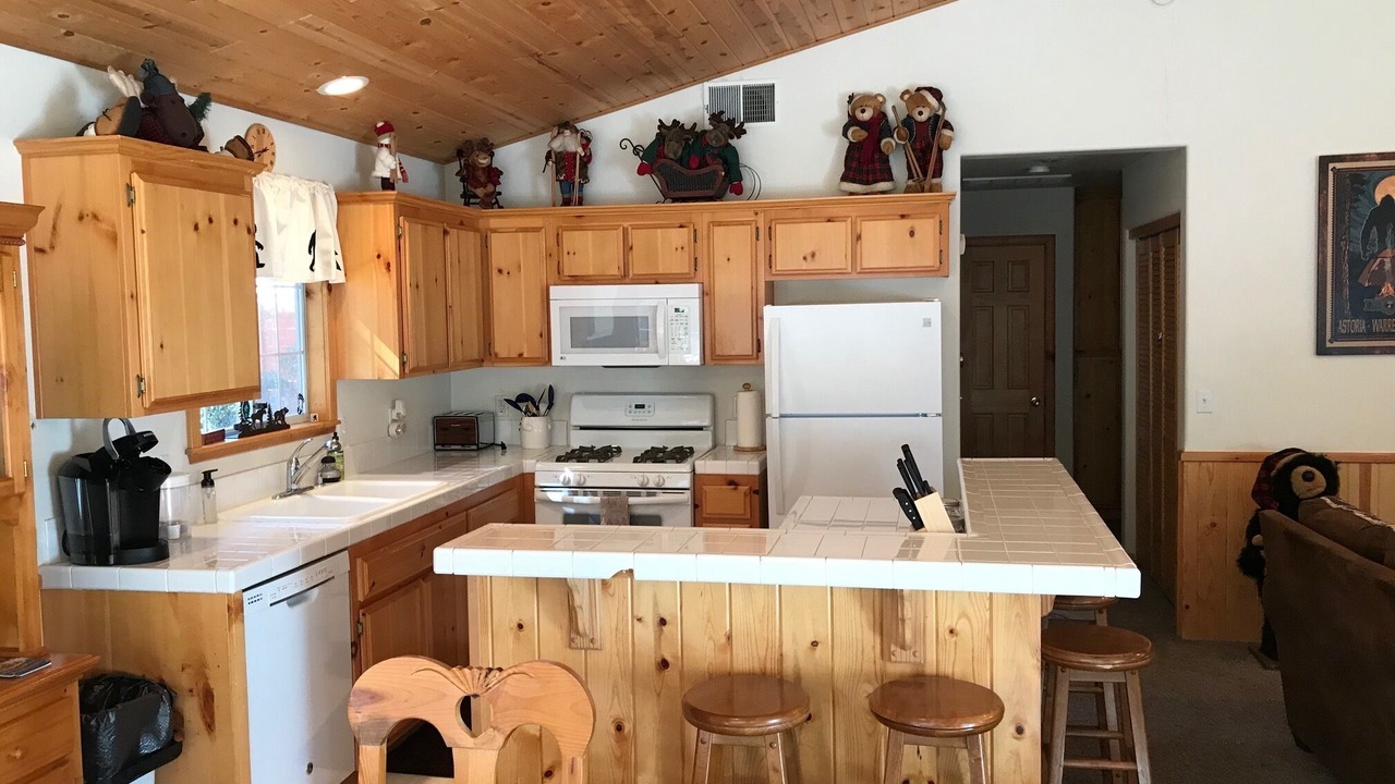 Photo of Kitchen in Summit Estates