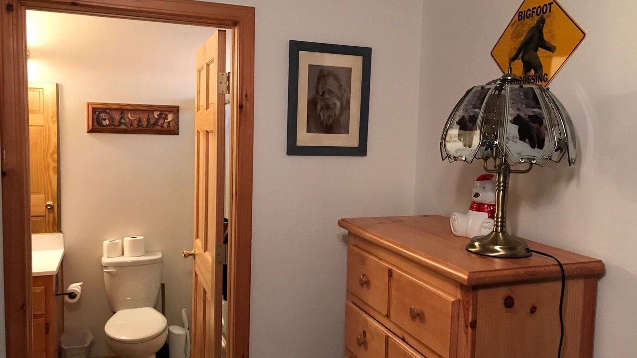 Photo of Bathroom in Summit Estates