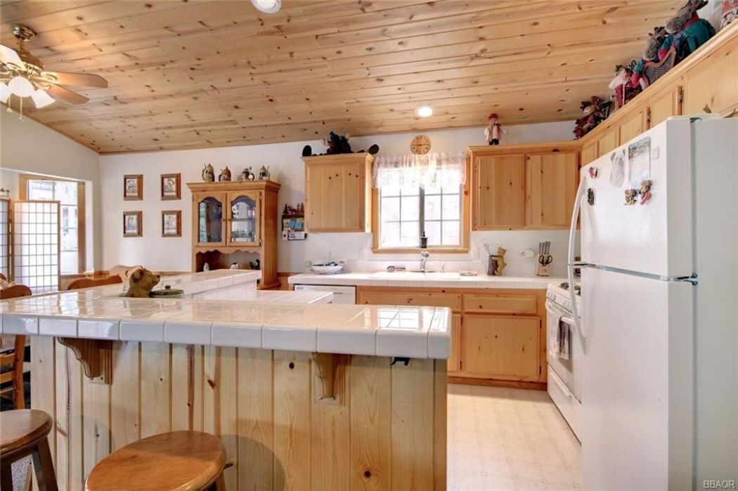 Photo of Kitchen in Summit Estates