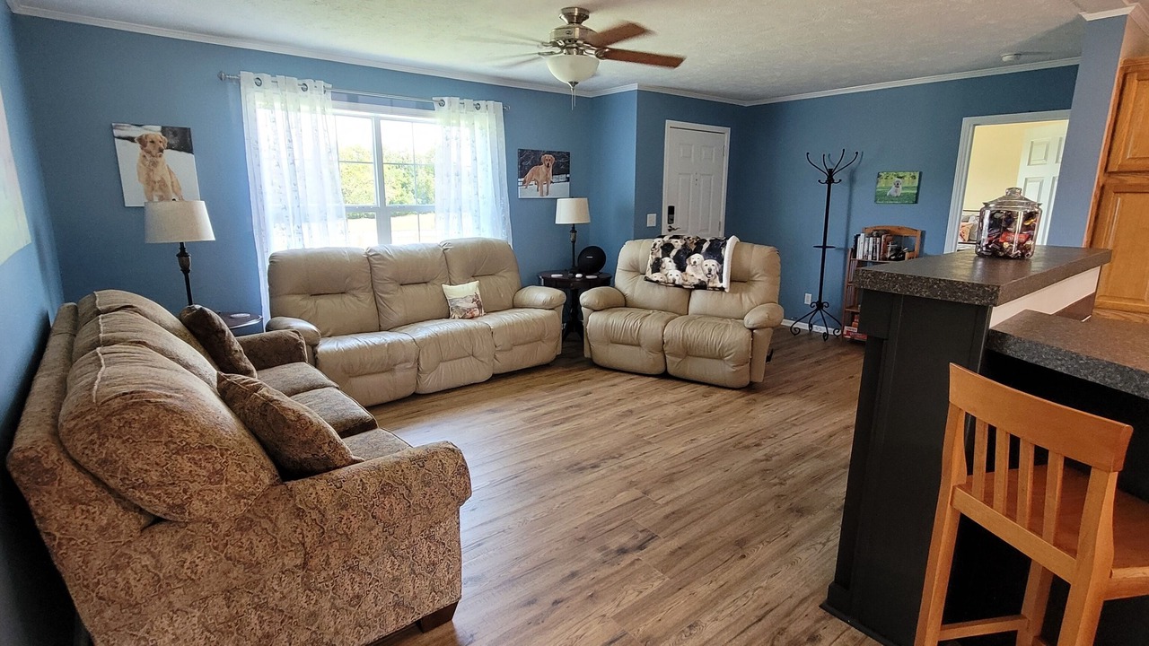 Photo of Livingroom in Grottoes