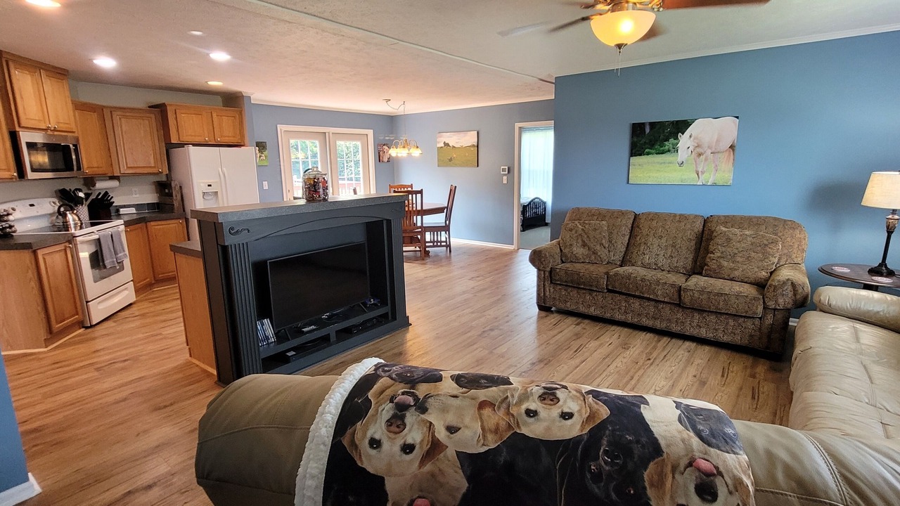Photo of Livingroom in Grottoes