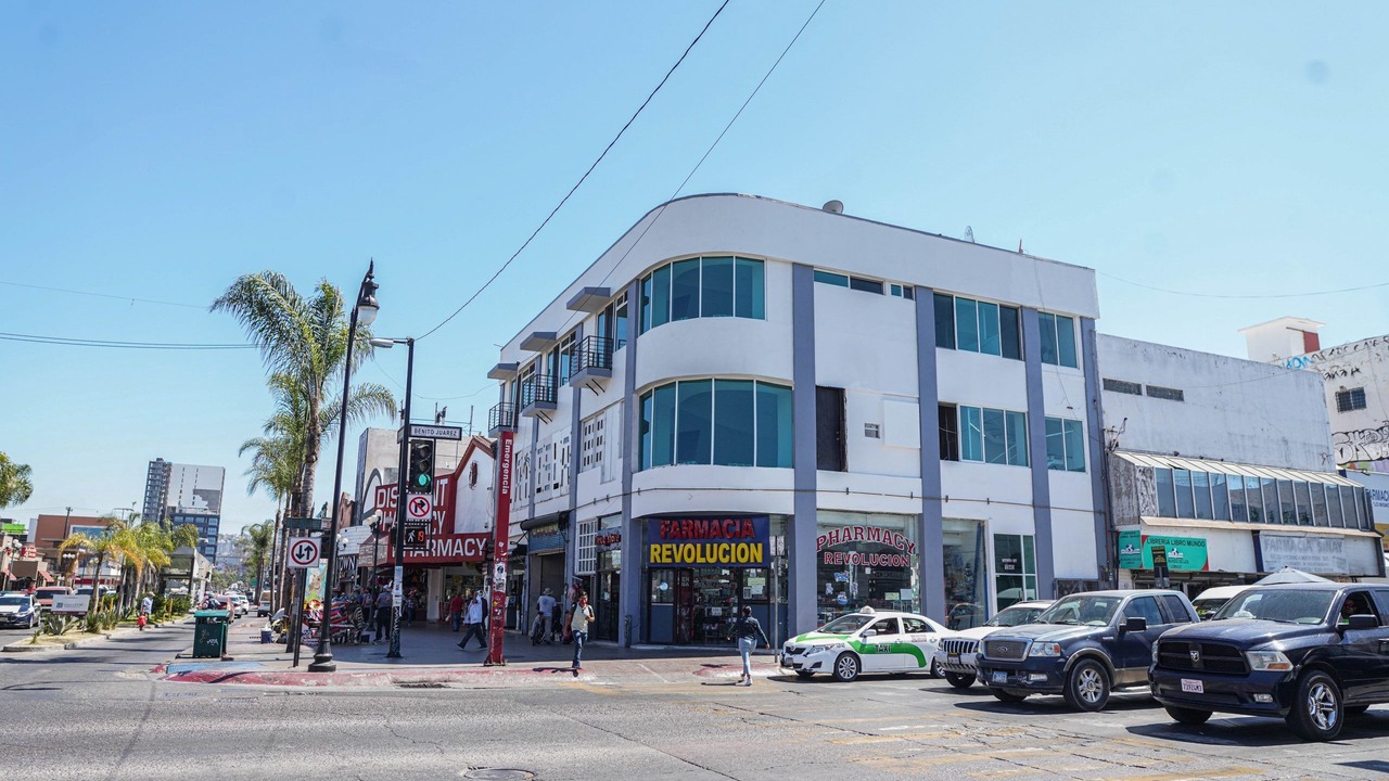 Photo of Outdoor in Avenida Revolucion