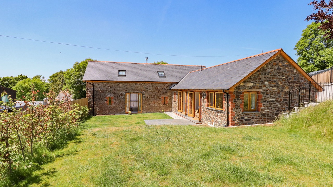 Photo of Outdoor in Ash Mill