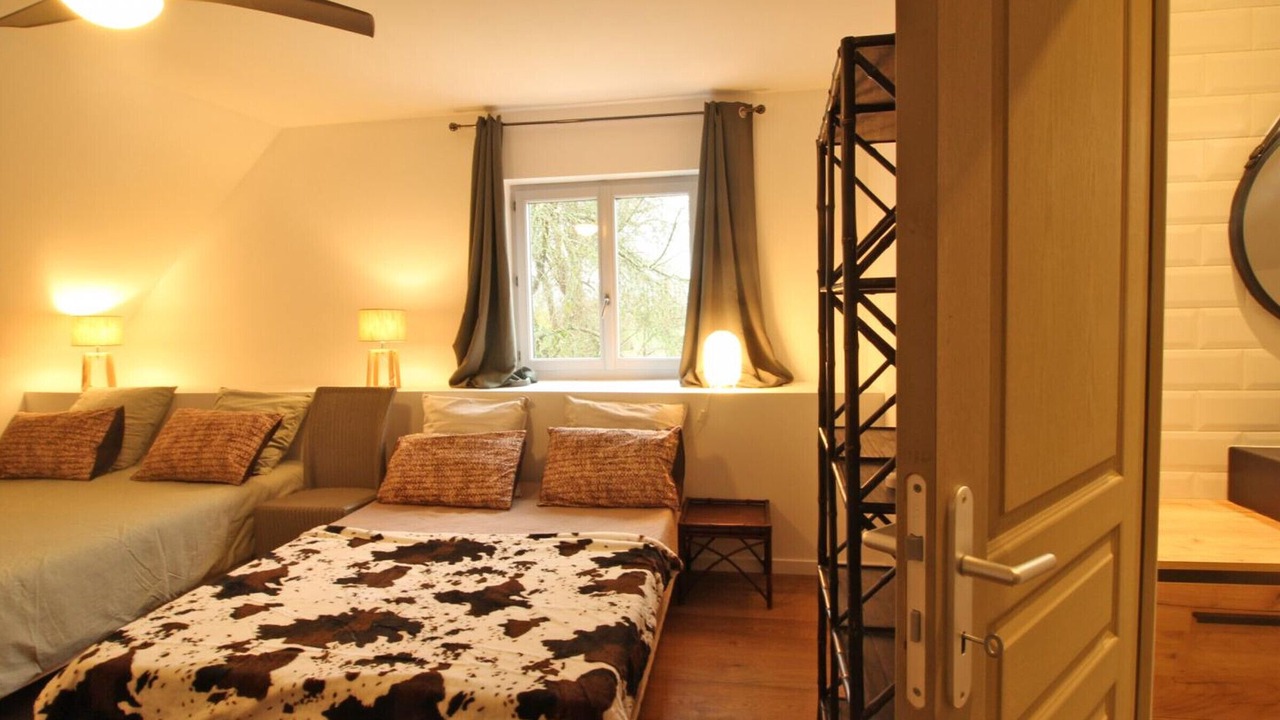 Photo of Bedroom in Colombiers