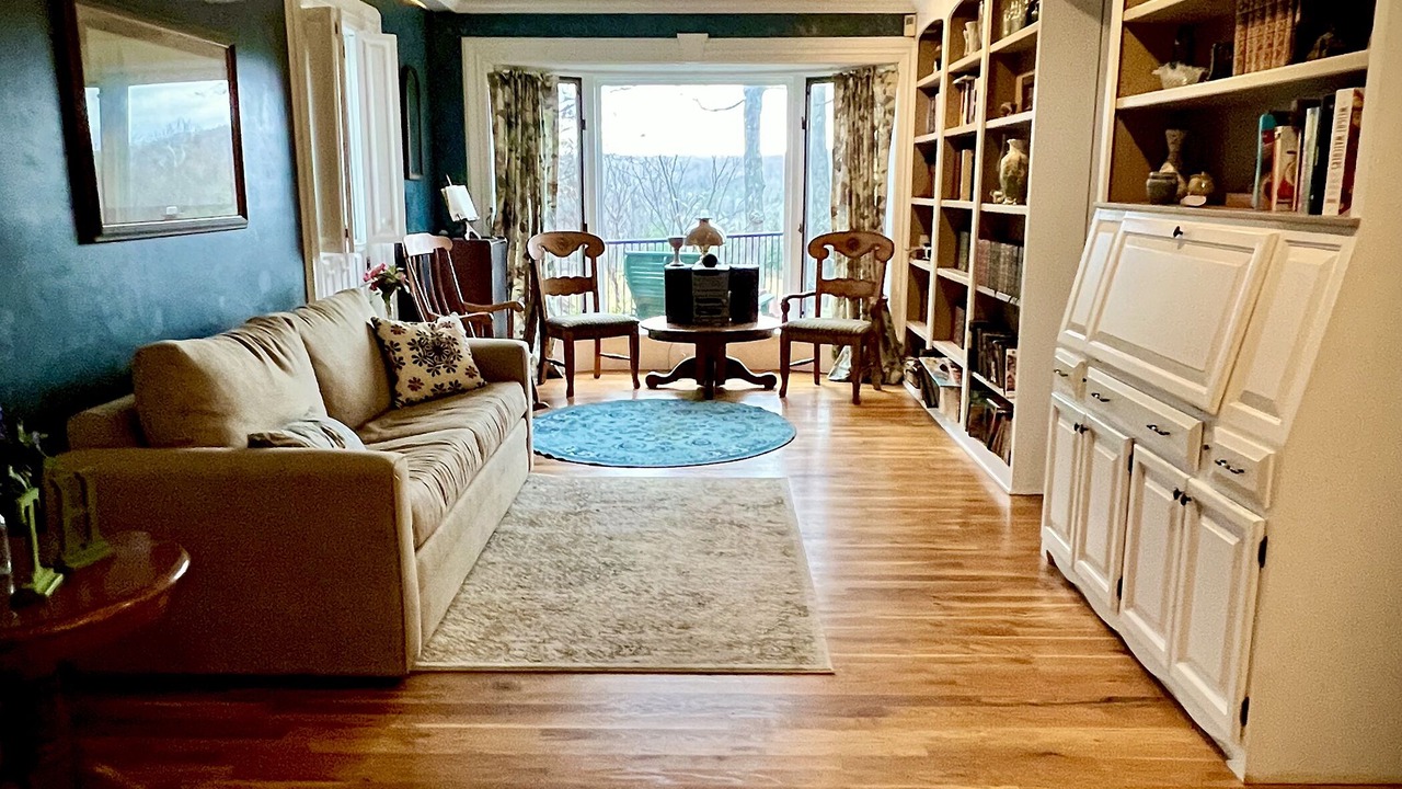 Photo of Livingroom in Laporte
