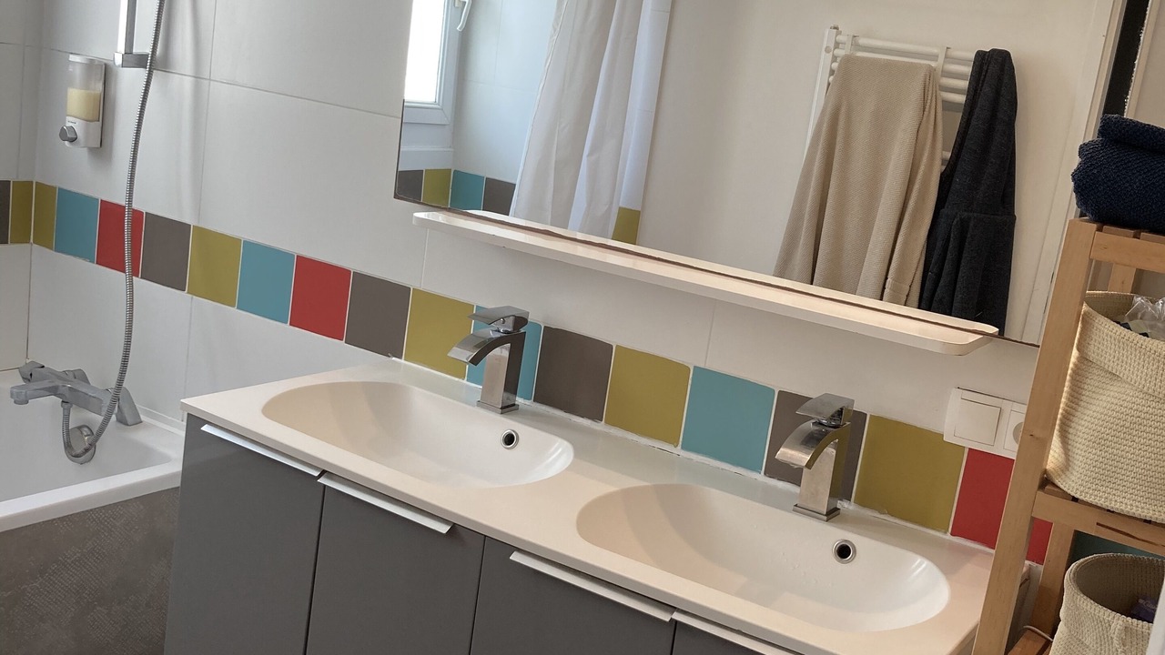 Photo of Bathroom in Les Cevennes
