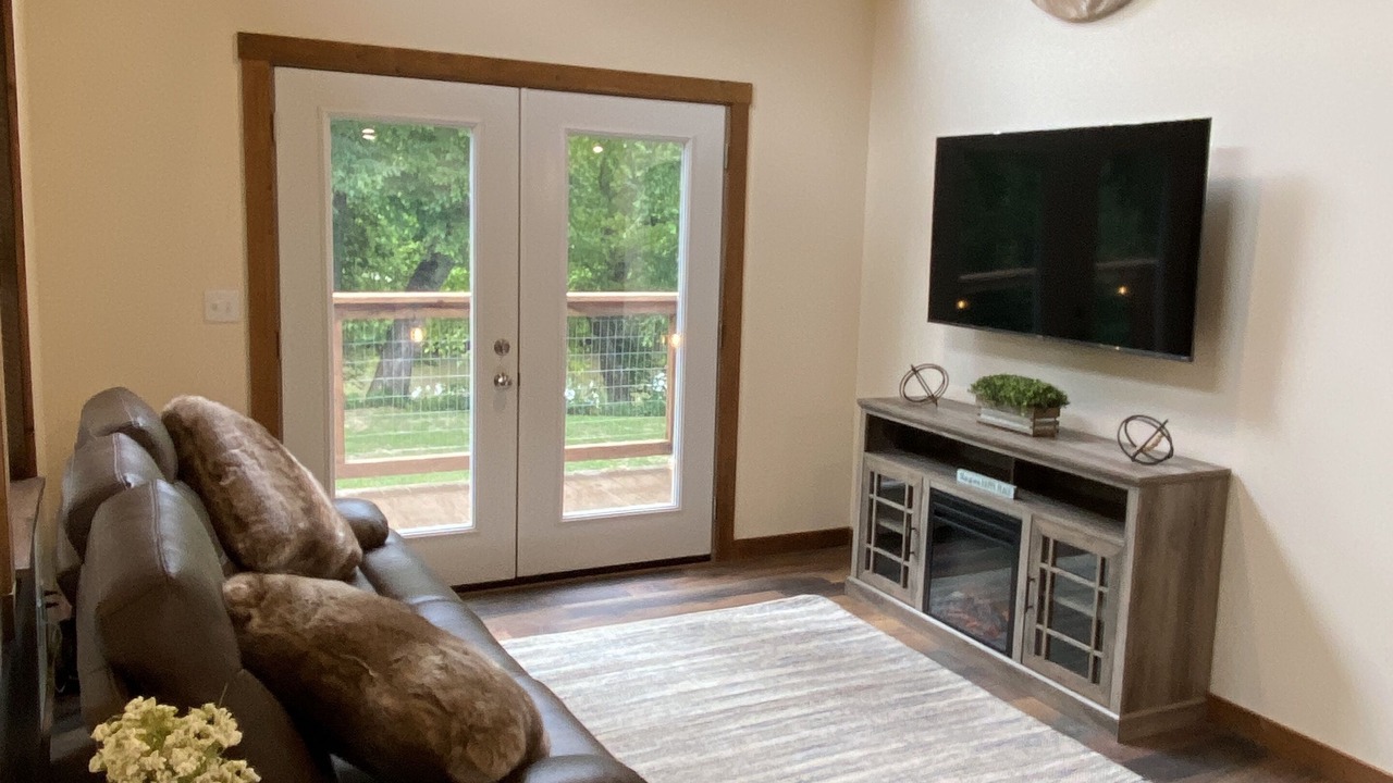 Photo of Livingroom in Vinton