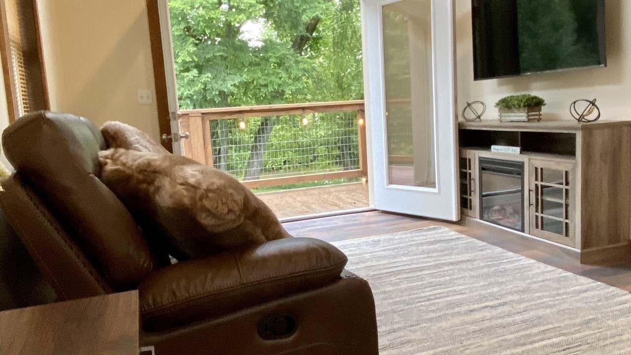 Photo of Livingroom in Vinton
