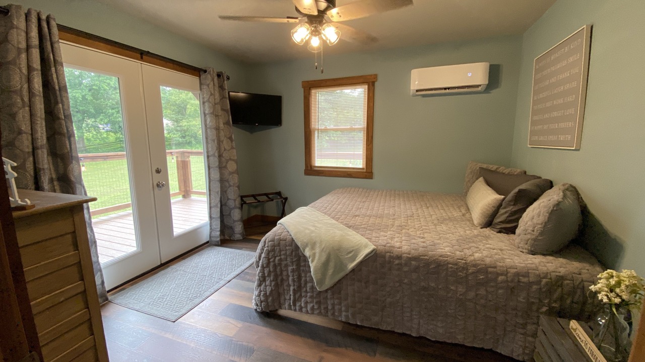 Photo of Bedroom in Vinton