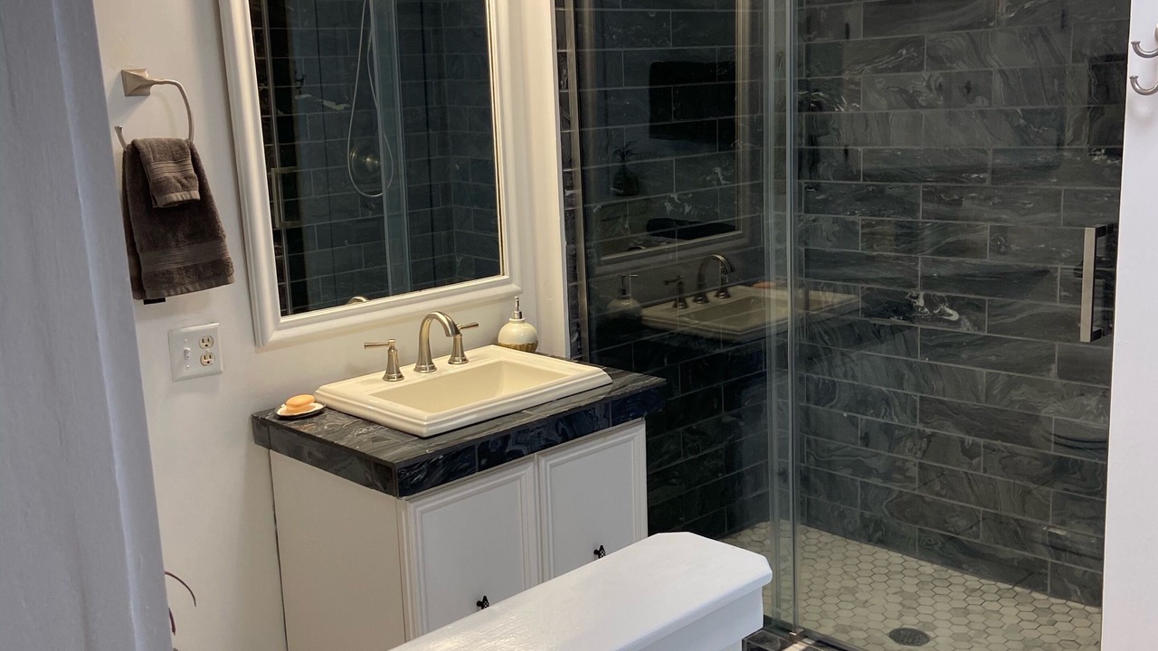 Photo of Bathroom in Lookout Mountain