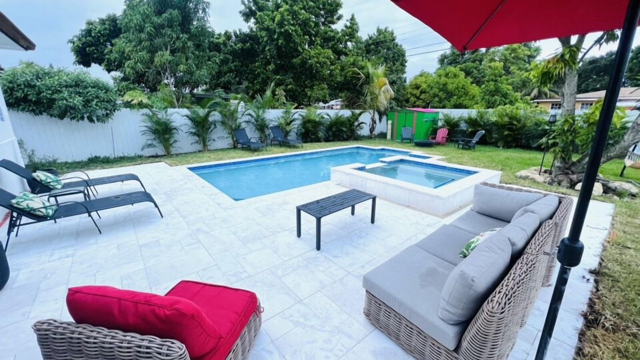 Photo of Outdoor in North Miami