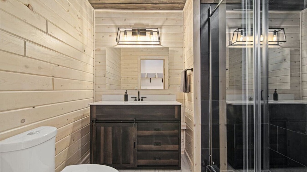 Photo of Bathroom in Crosby
