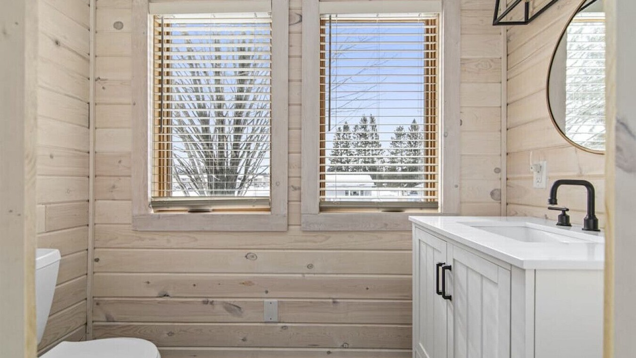 Photo of Bathroom in Crosby