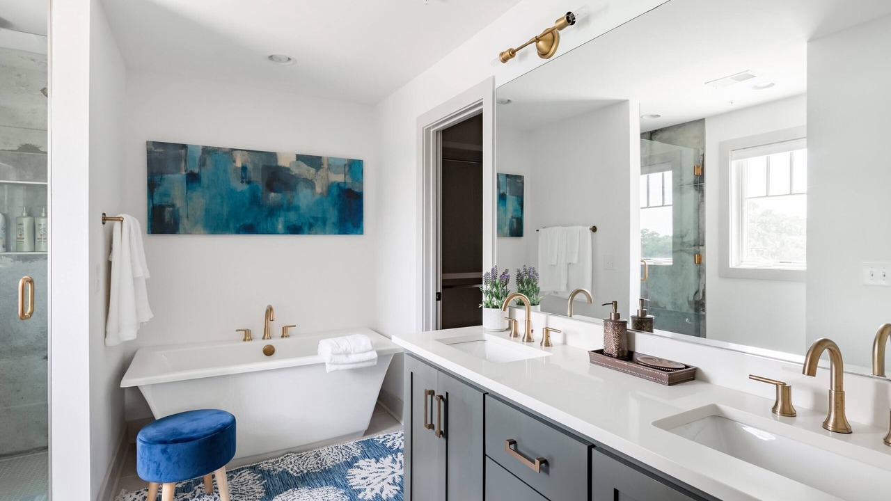 Photo of Bathroom in Edgehill