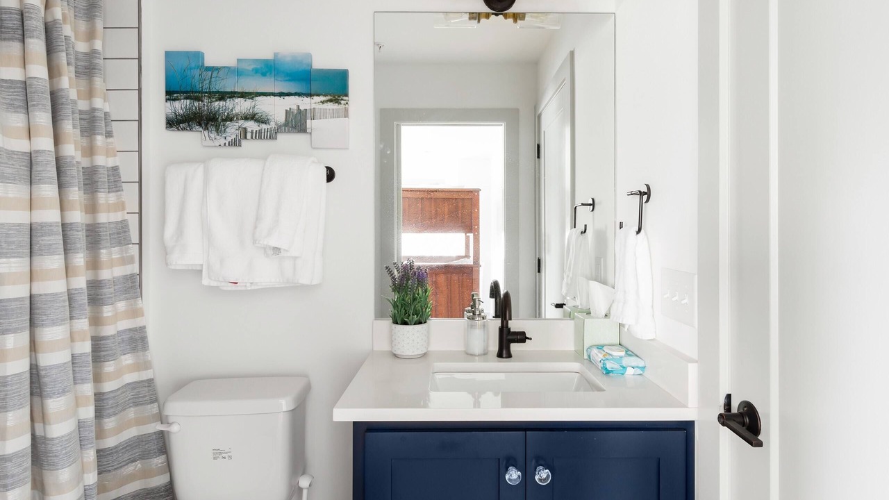 Photo of Bathroom in Edgehill