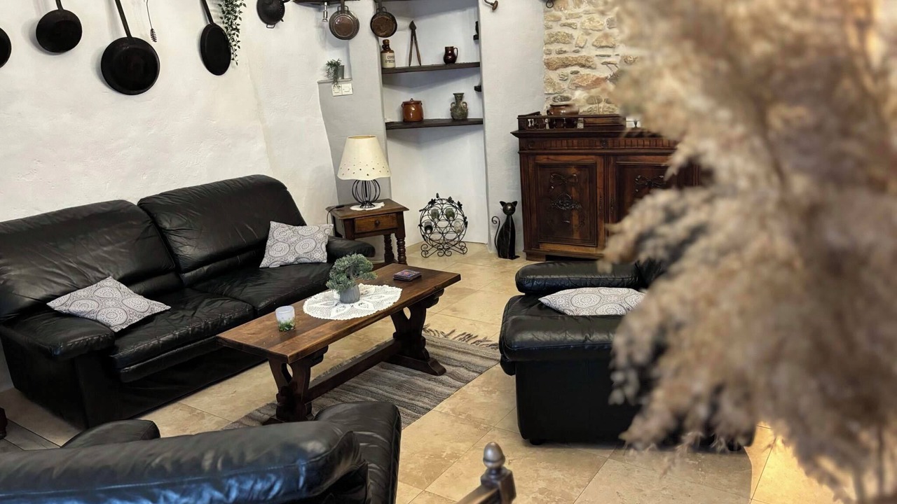 Photo of Livingroom in Caunes-Minervois