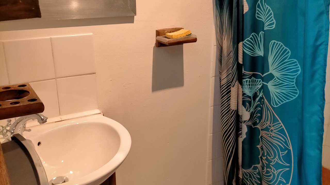 Photo of Bathroom in Caunes-Minervois