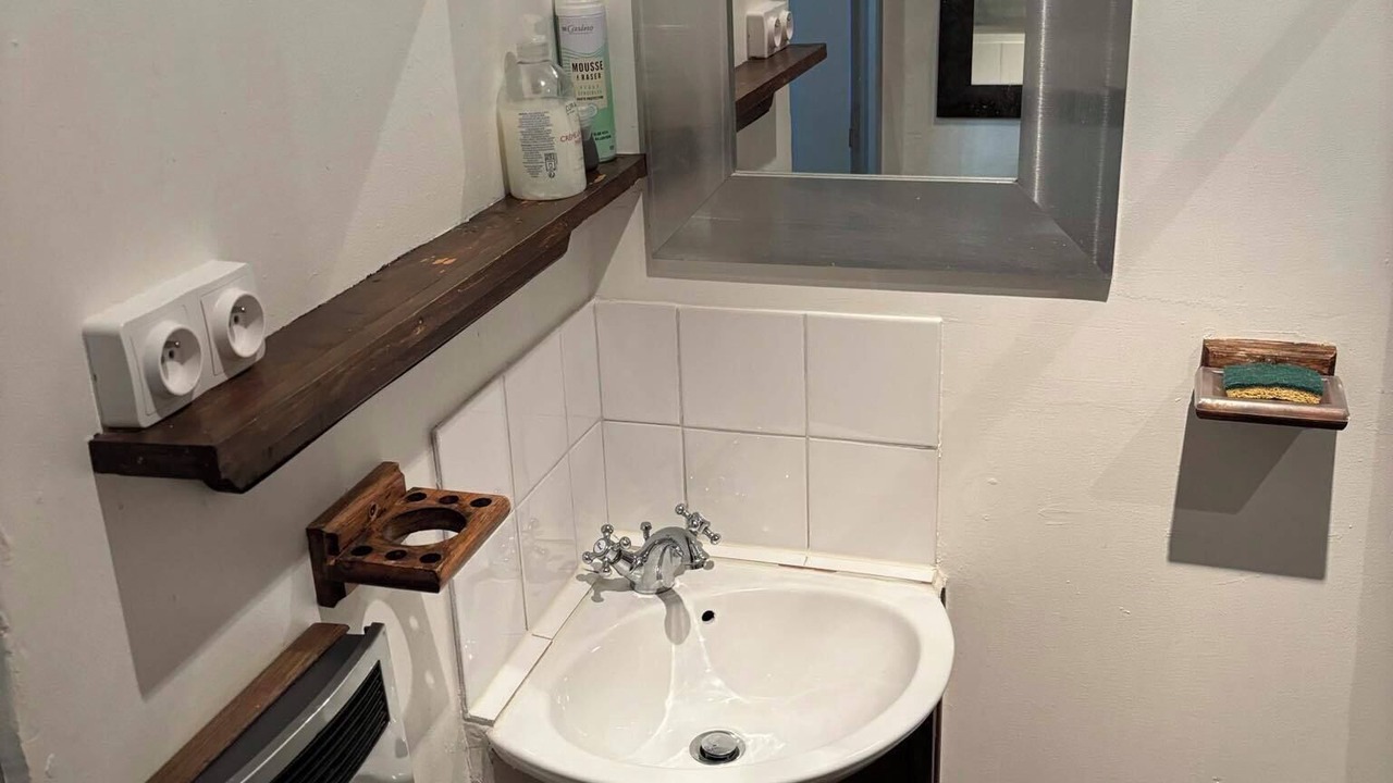 Photo of Bathroom in Caunes-Minervois
