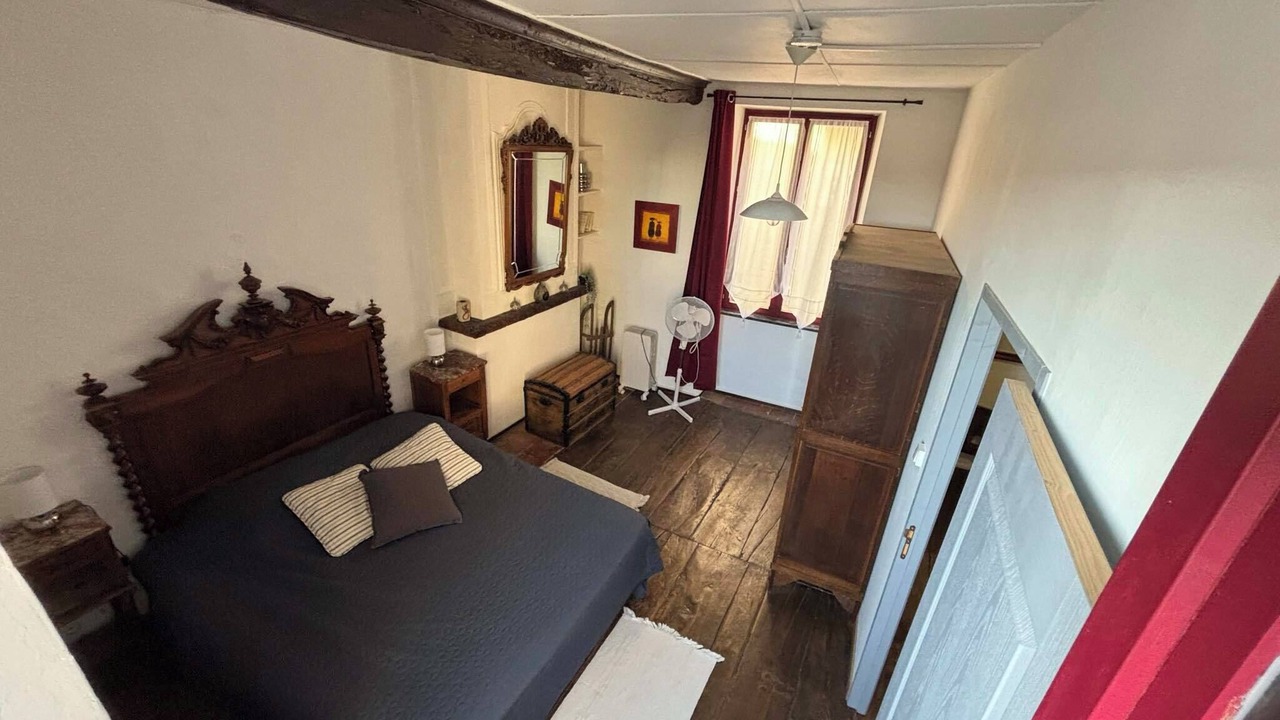 Photo of Bedroom in Caunes-Minervois