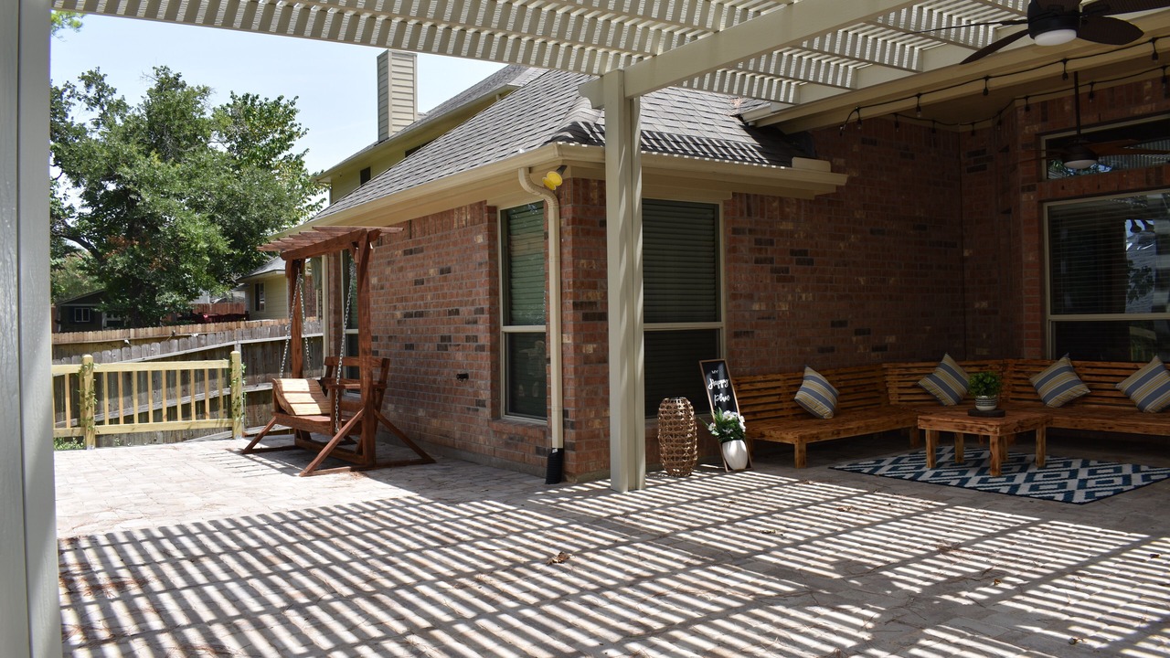 Photo of Patio Balcony in Walden on Lake Conroe