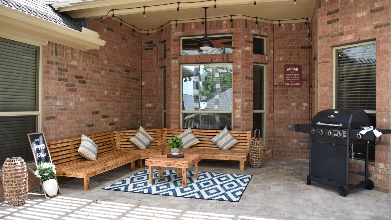 Photo of Patio Balcony in Walden on Lake Conroe