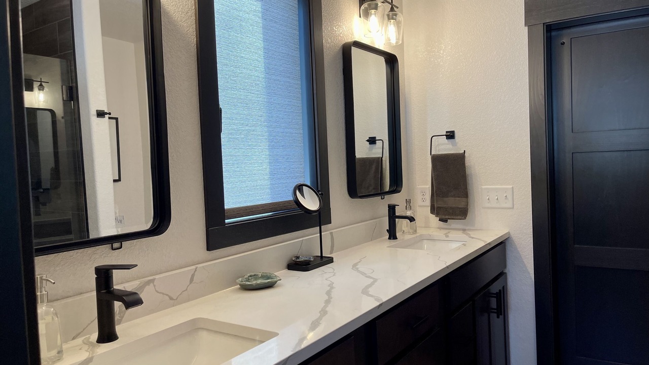 Photo of Bathroom in Lead