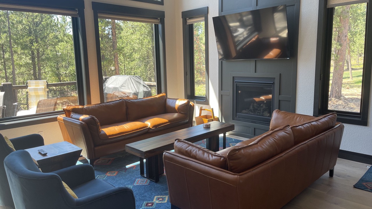 Photo of Livingroom in Lead