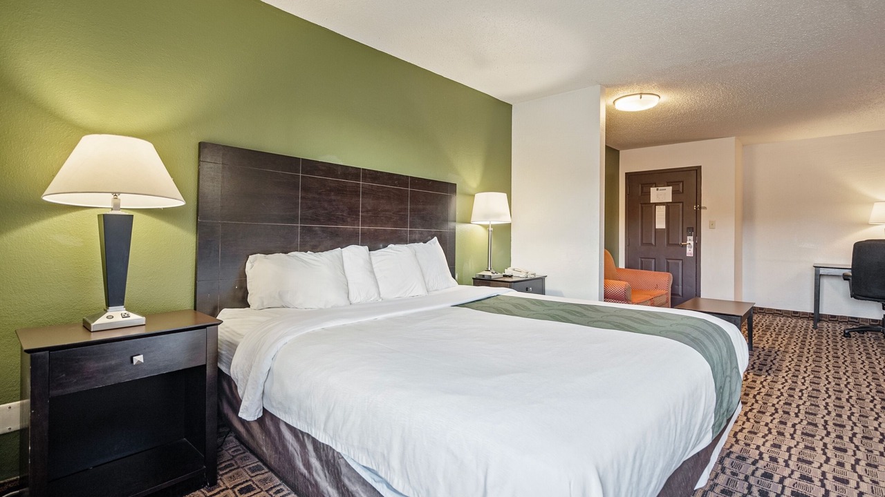 Photo of Bedroom in Wichita