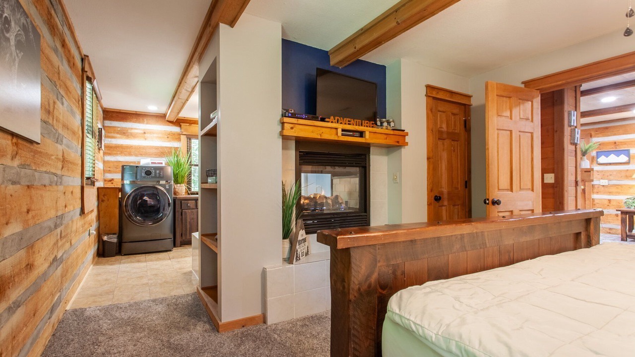Photo of Bedroom in Bryson City