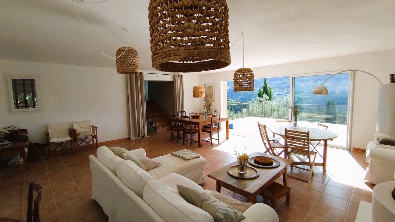 Photo of Livingroom in Arpavon