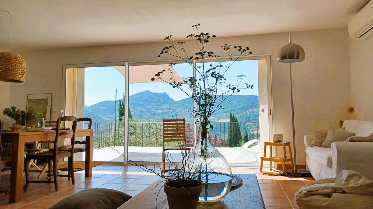 Photo of Livingroom in Arpavon