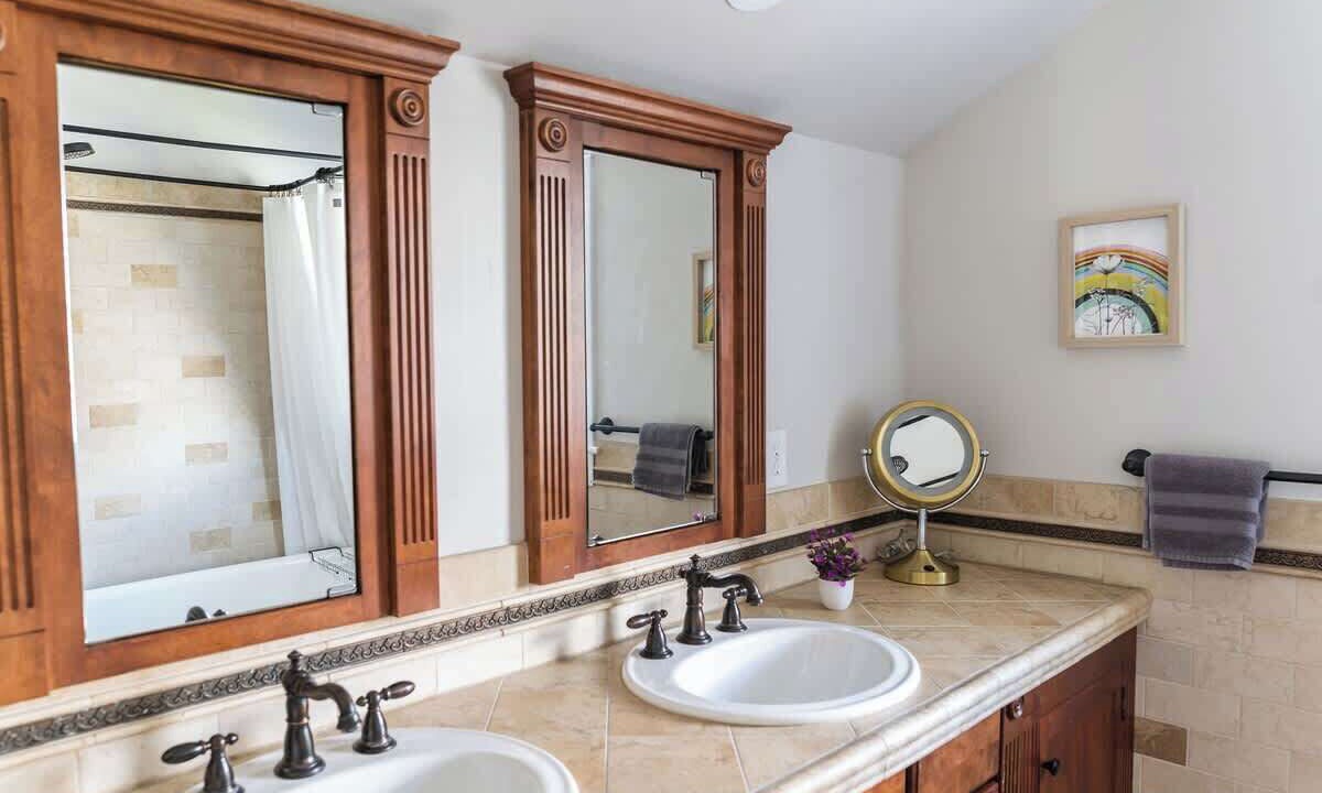 Photo of Bathroom in Grand Junction