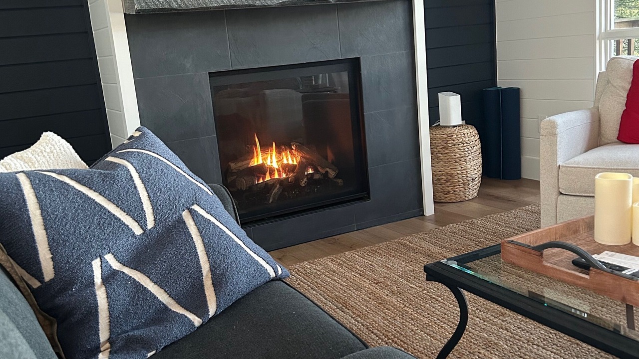 Photo of Livingroom in Muskoka Lakes