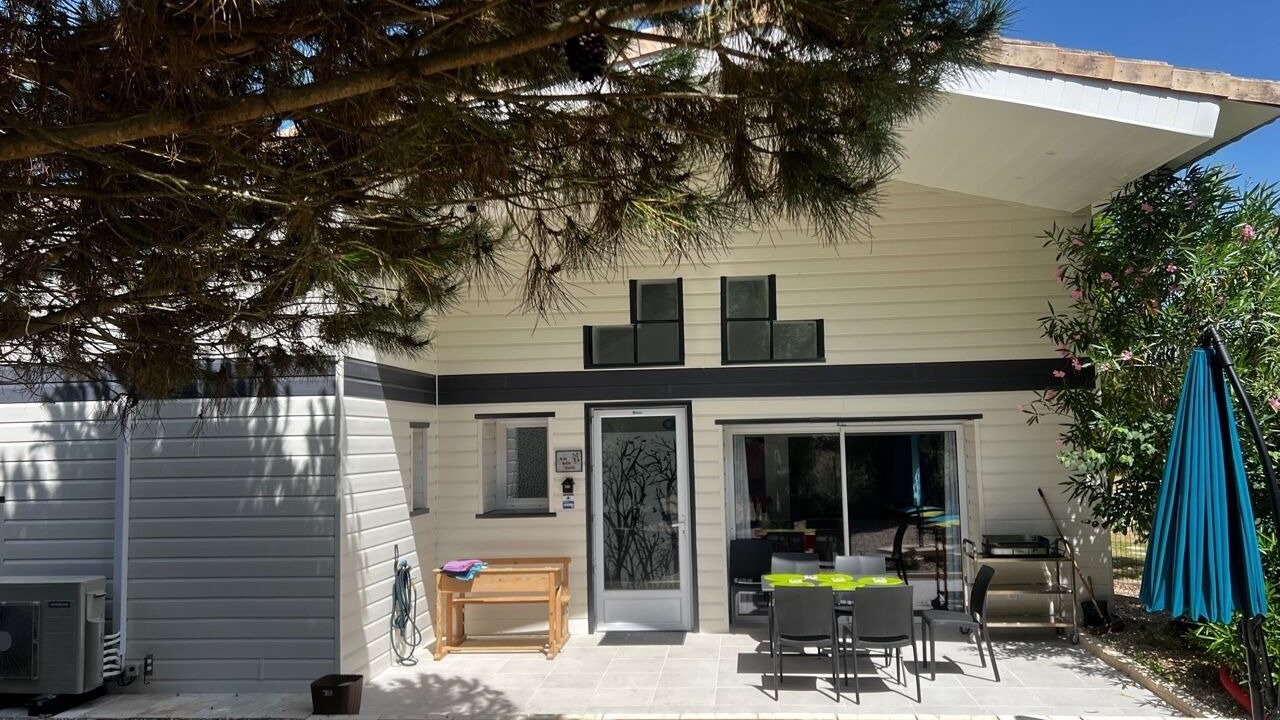 Photo of Outdoor in Saint-Germain-dEsteuil