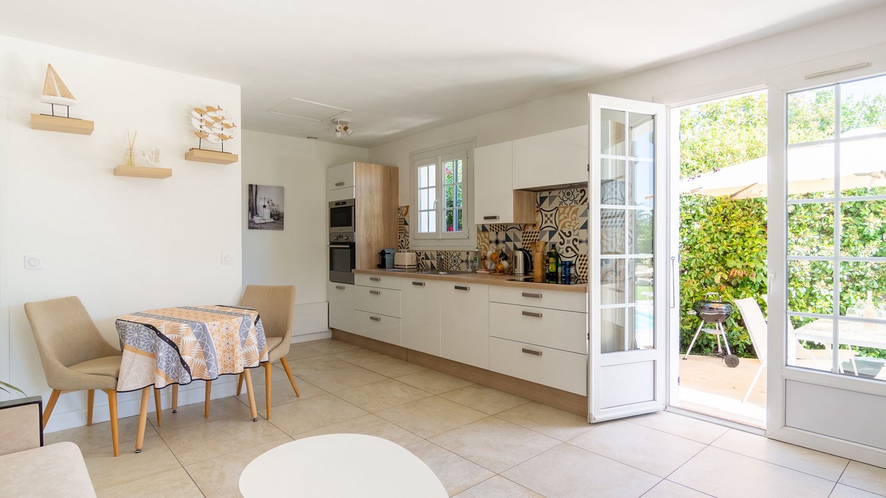 Photo of Others in Bouc-Bel-Air