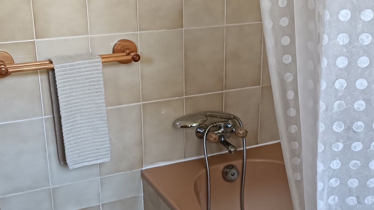 Photo of Bathroom in Saint-Etienne-de-Maurs