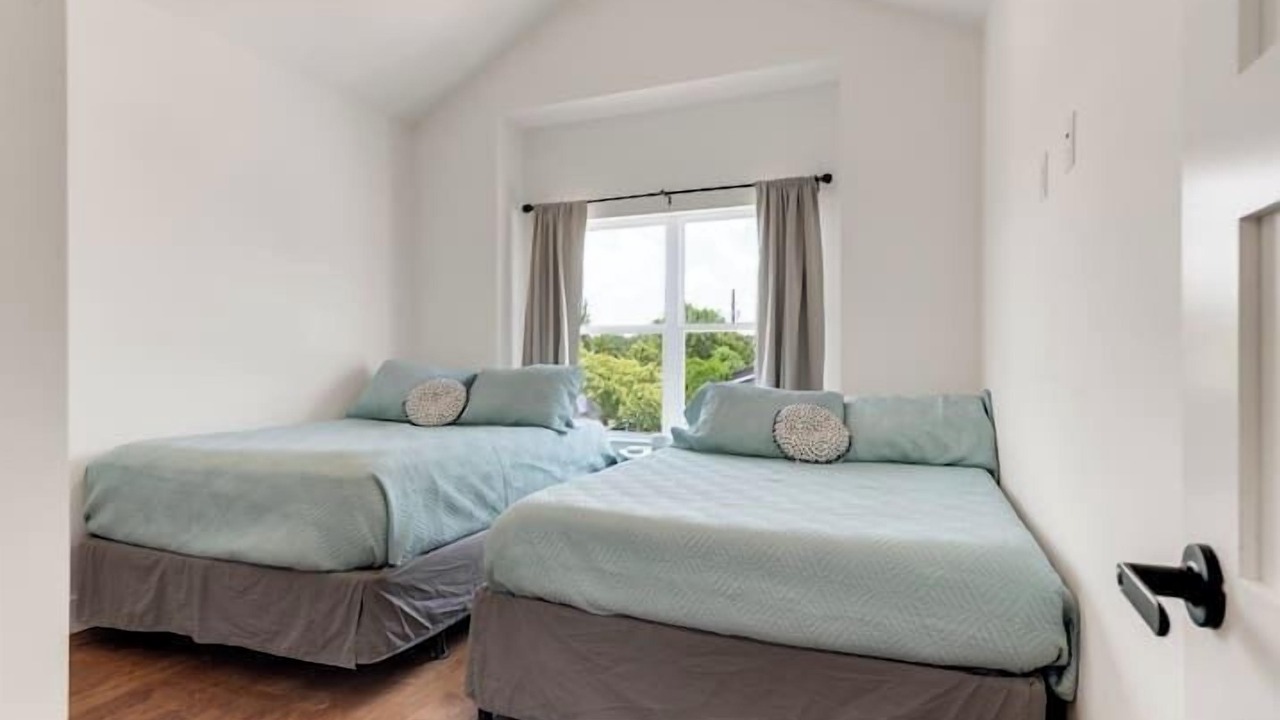 Photo of Bedroom in Franklin Park