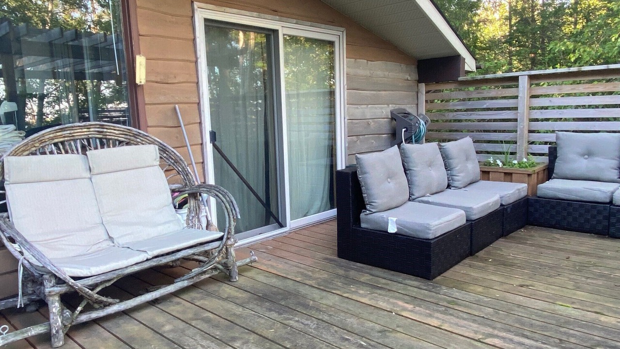 Photo of Patio Balcony in Hillside Beach