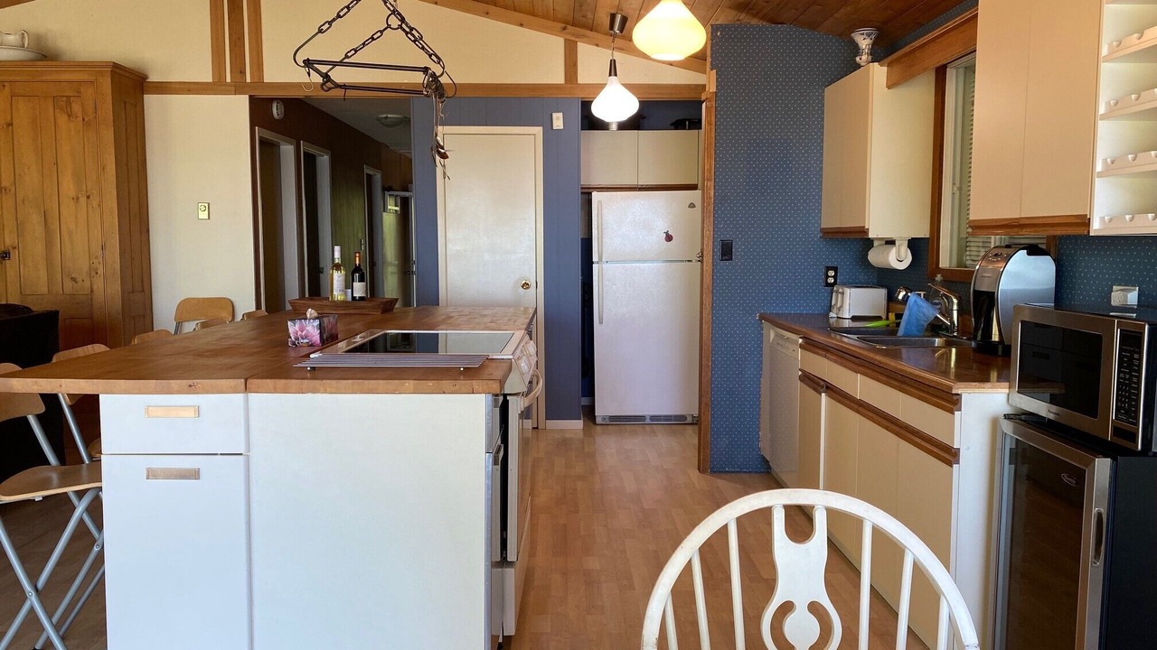 Photo of Kitchen in Hillside Beach