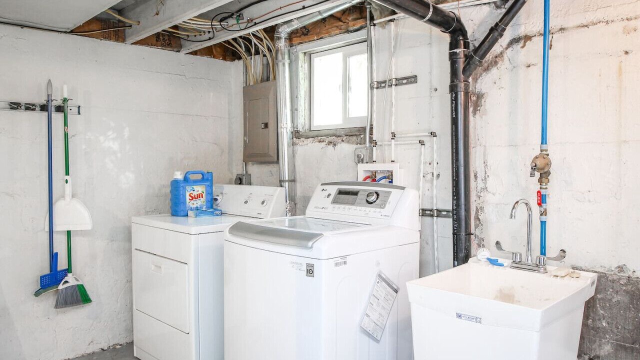Photo of Bedroom in Baker City
