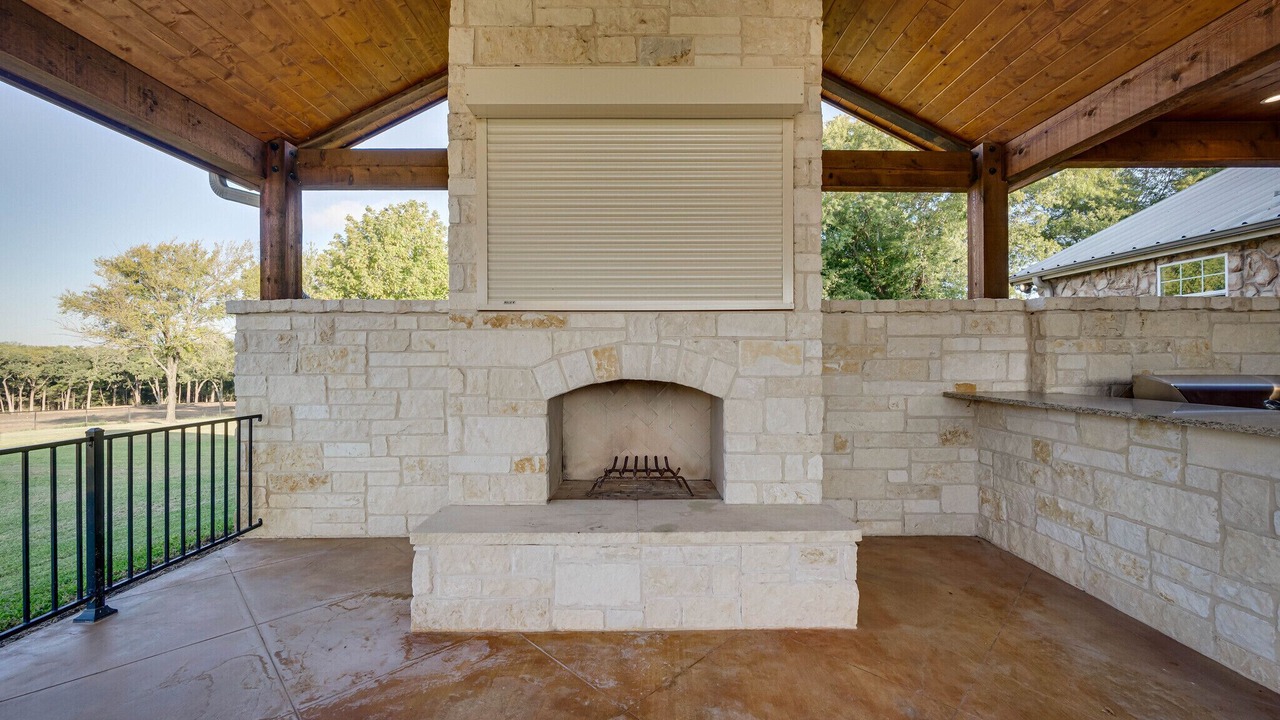 Photo of Patio Balcony in Navarro County