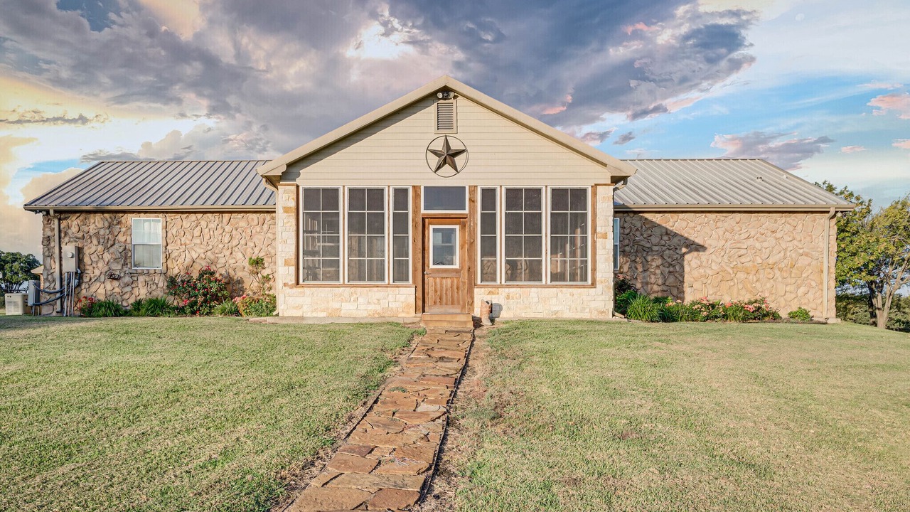 Photo of Outdoor in Navarro County